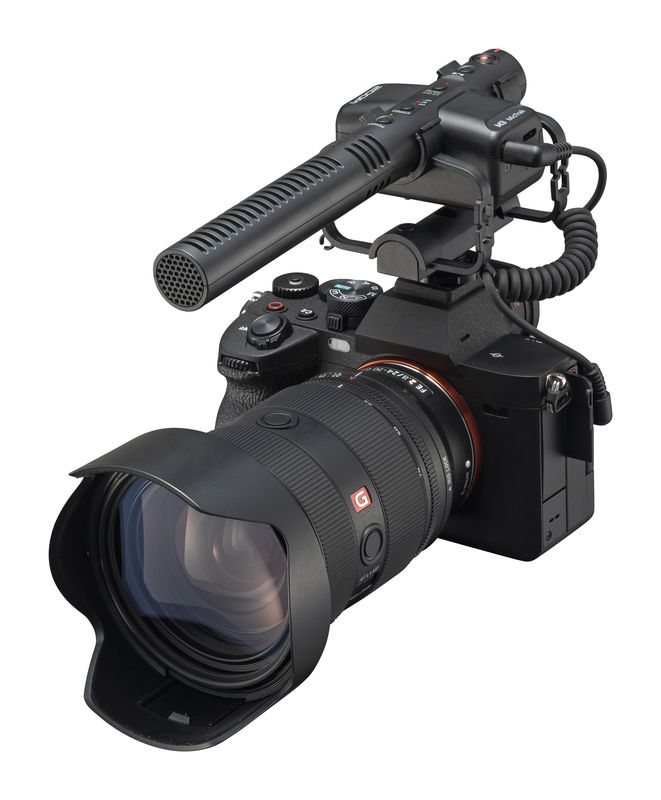 Zoom M3 MicTrak Stereo On-Camera Shotgun Microphone with 32-Bit